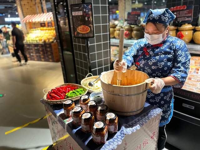 欧亿体育 足球 欧亿体育网址湖北雅斯超市火到“出圈”带你看透背后の秘密(图2)